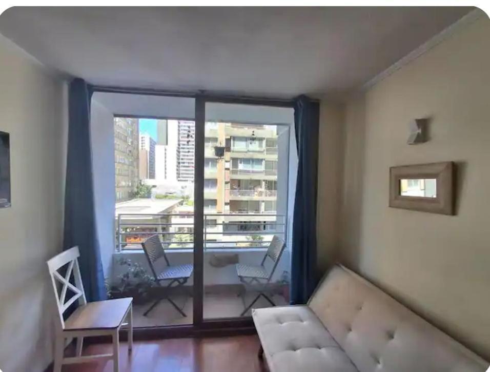 Apartamento Departamento Metro Moneda *